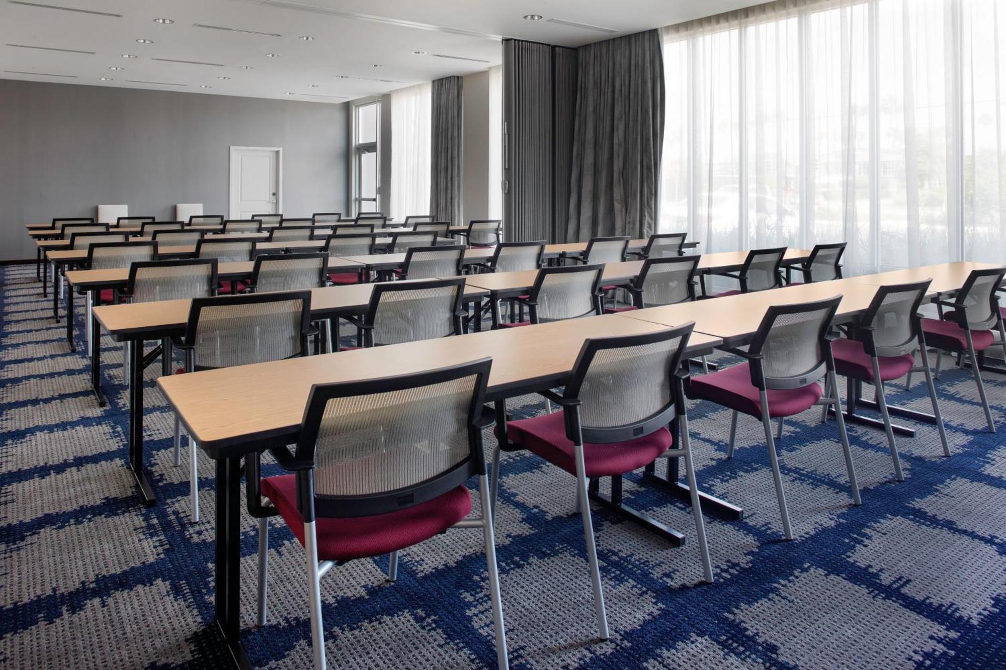 Towneplace Suites By Marriott Orlando Airport Εξωτερικό φωτογραφία